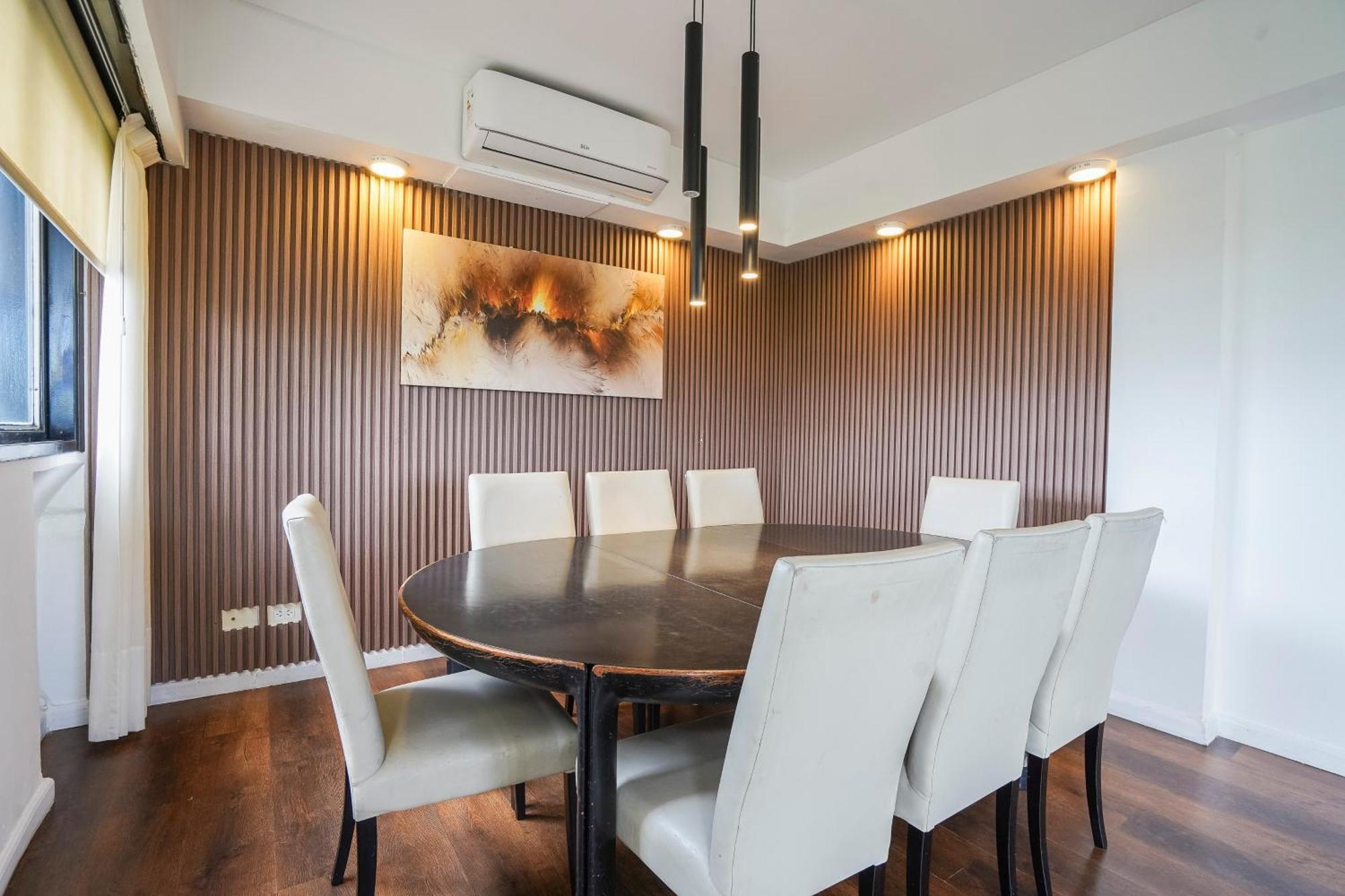 Exclusivo Apartamento Con Pileta Cerca De River Appartamento