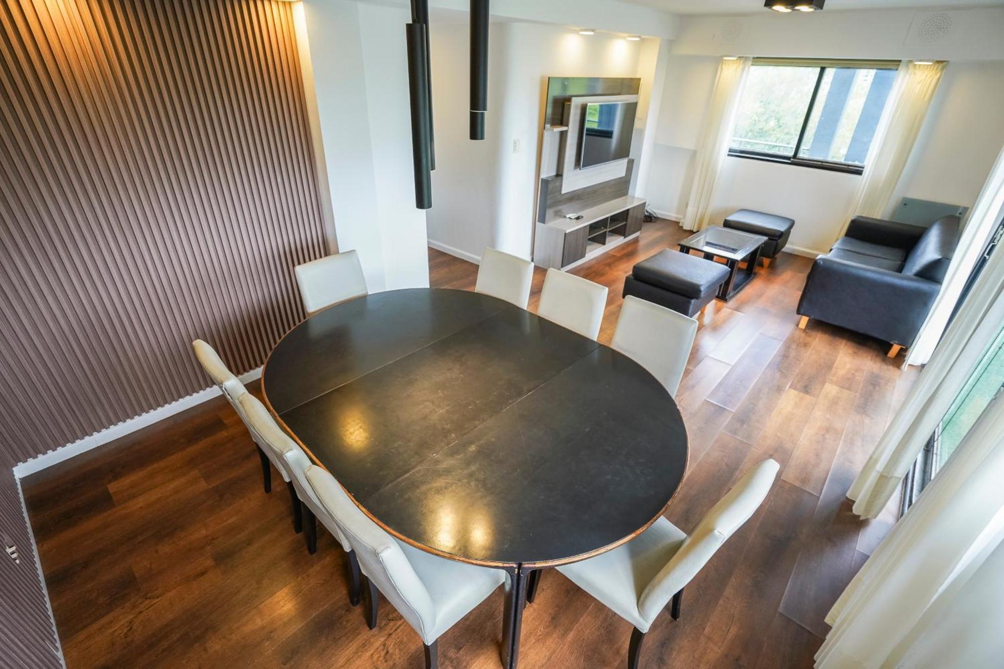 Exclusivo Apartamento Con Pileta Cerca De River Appartamento *